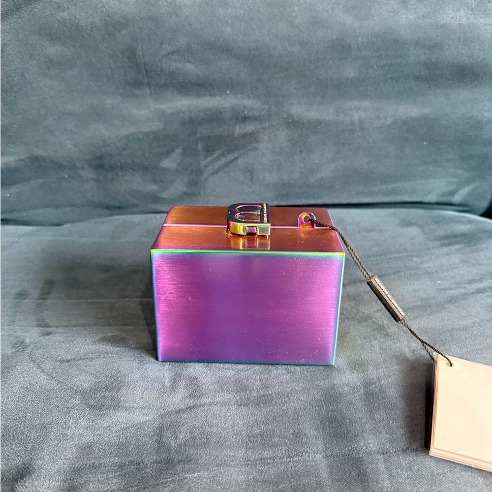 Brandon Blackwood Iridescent Mini Metal Minaudire Statement Piece - Picture 4 of 10